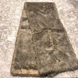 Aerie Faux fur scarf